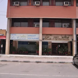 Le - Crown 3*, Chandigarh India